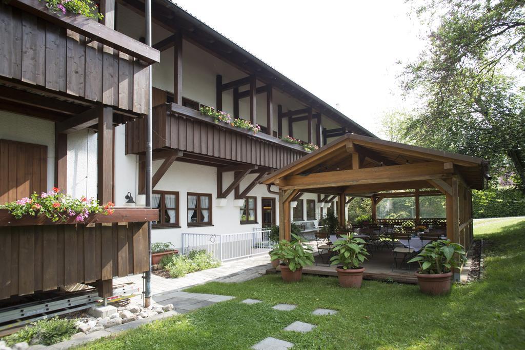 Landhotel Groenenbach Bad Groenenbach Exterior photo